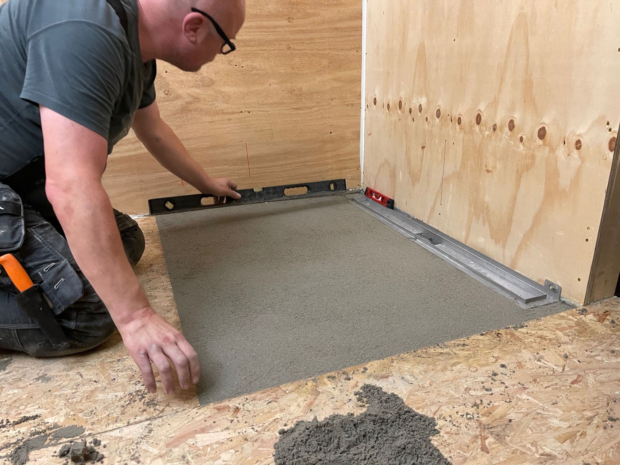 Voorbereidingen douchevloer